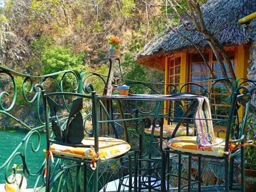 Atitlan Oasis Eco Hotel and Spa Kaalpul