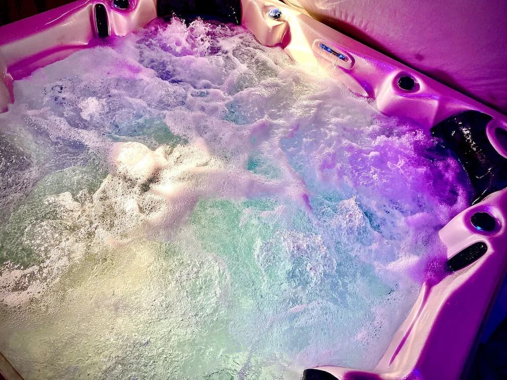 Anchor Hot tub Suite in Lytham St Annes