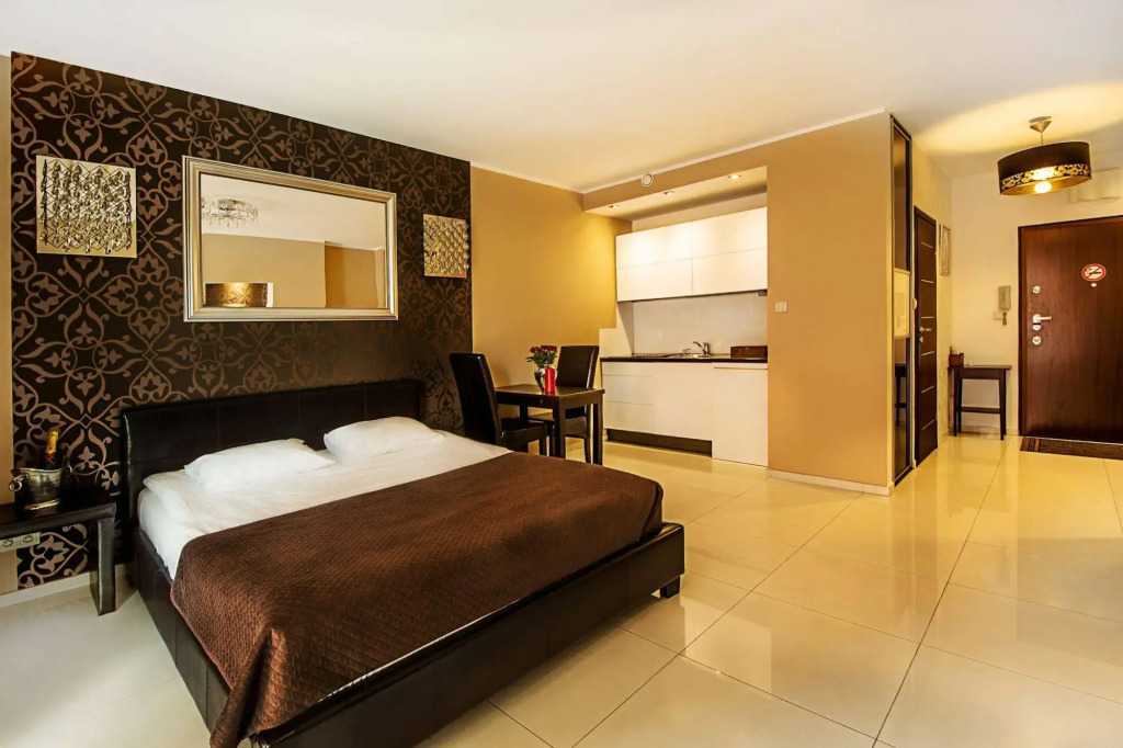 Friendhouse Apartments Angel City