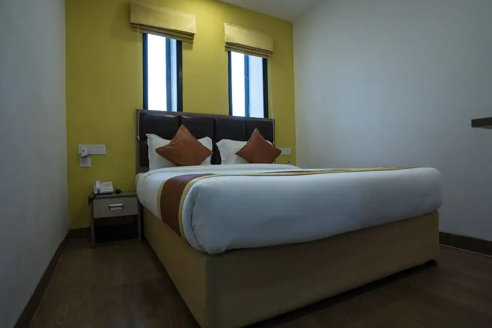 Cosmopolitan Hotel Indore