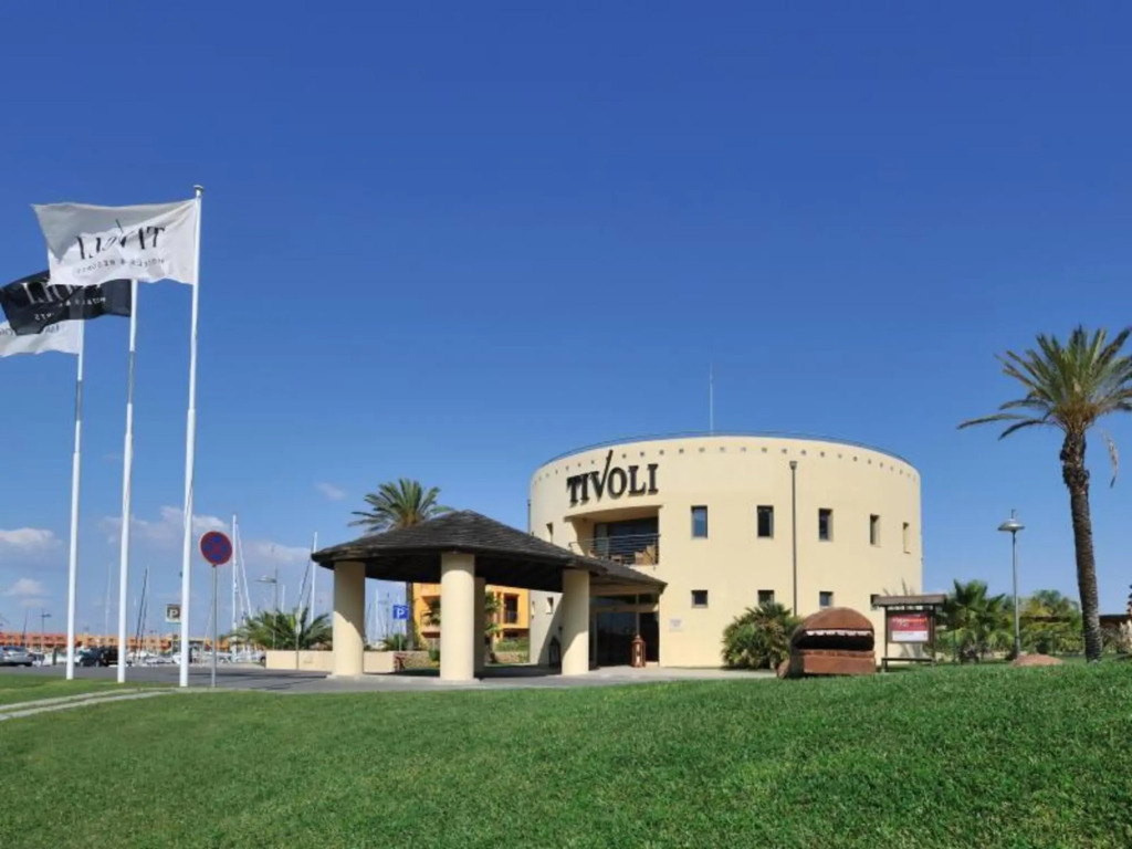 NH Marina Portimao Resort
