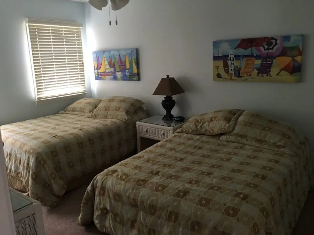 Sandy Shores - 4 Br Home