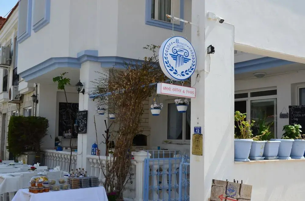 Beyaz ev Hotel