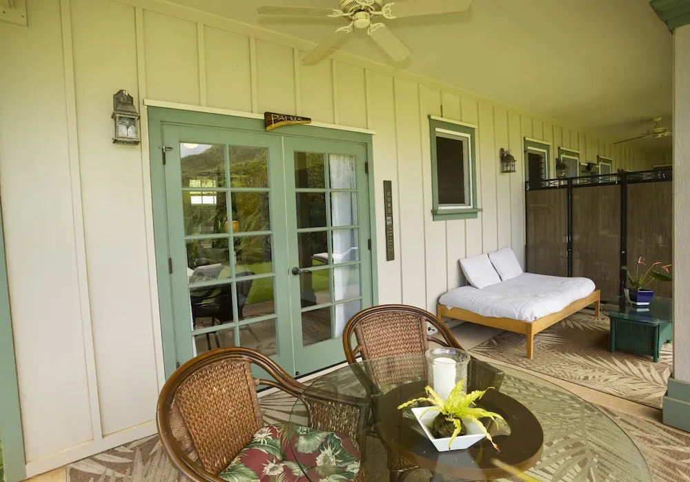 Iao Valley Inn