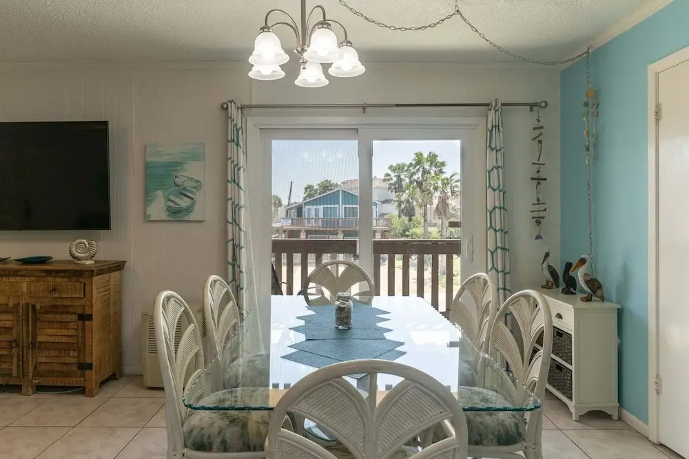 Tiki 242 - Tropical Paradise W/ Partial Beach View 1 Bedroom Condo