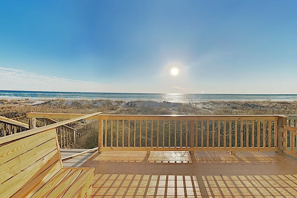 New Listing! Beachfront Townhome W/ Gulf-view Deck 2 Bedroom Townhouse