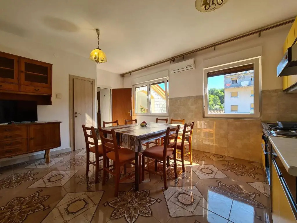 Apartments Mare