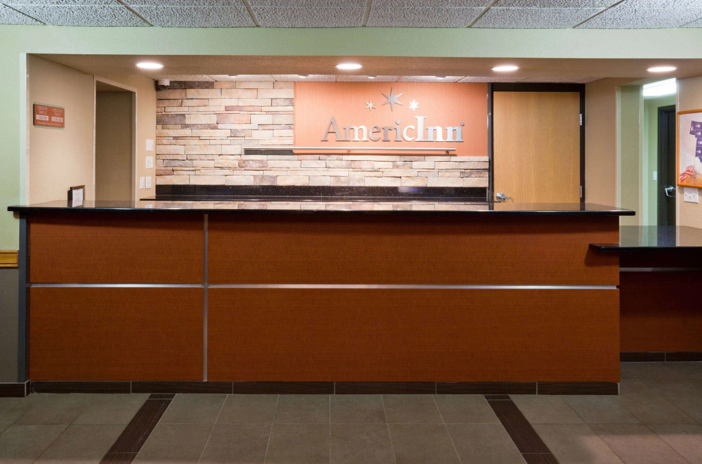 AmericInn by Wyndham Grafton