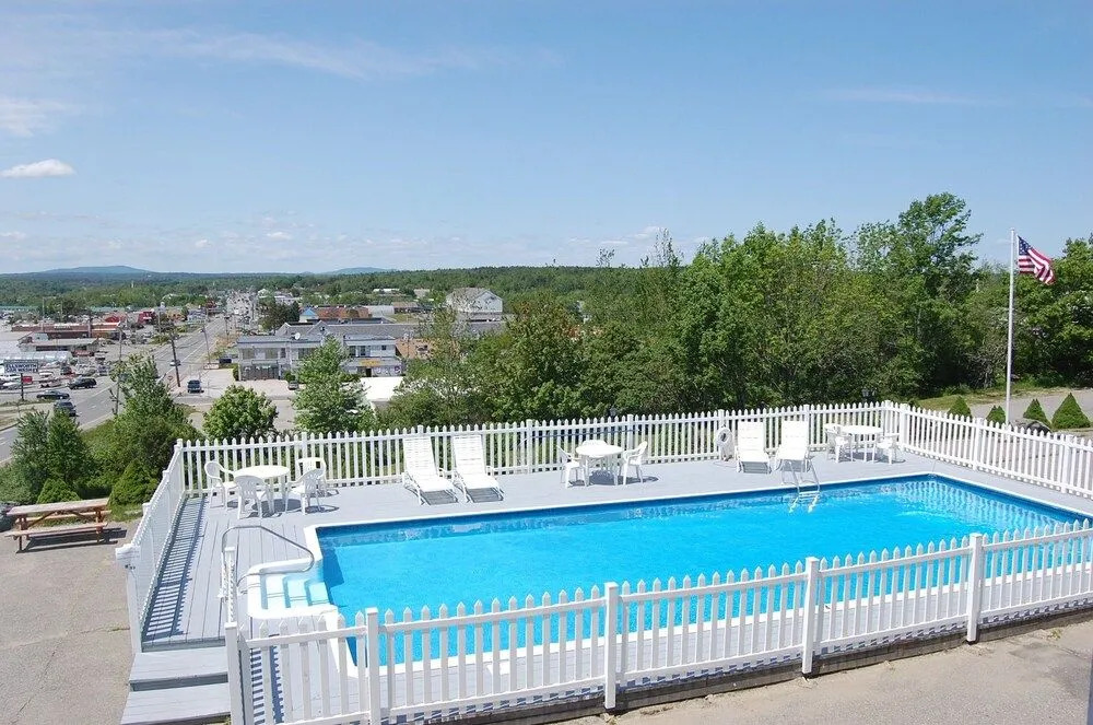 Eagle's Lodge Motel