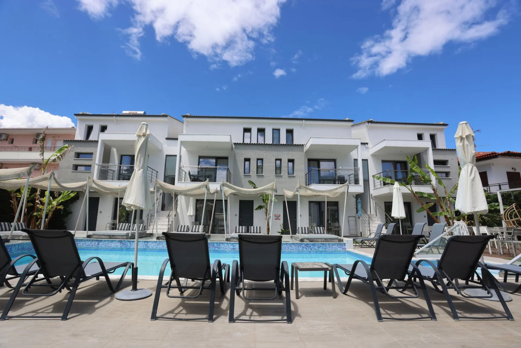 Adonis Luxury Village