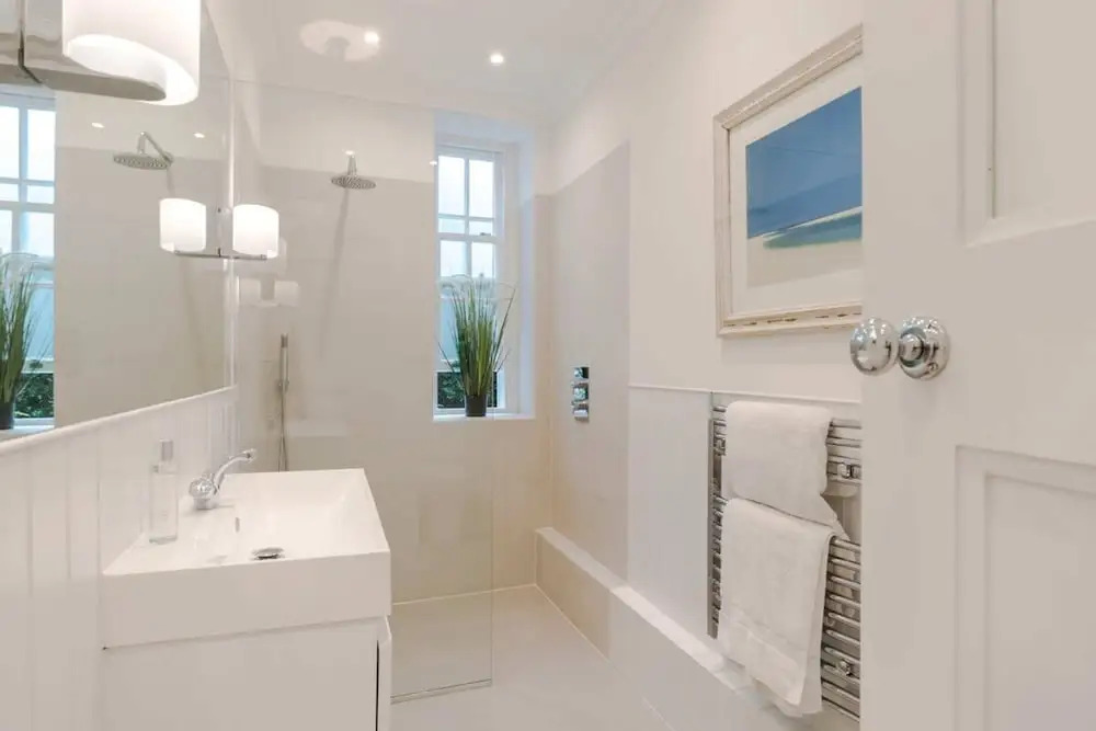 Bright and Leafy 1 Bedroom Flat in the Heart of Chelsea