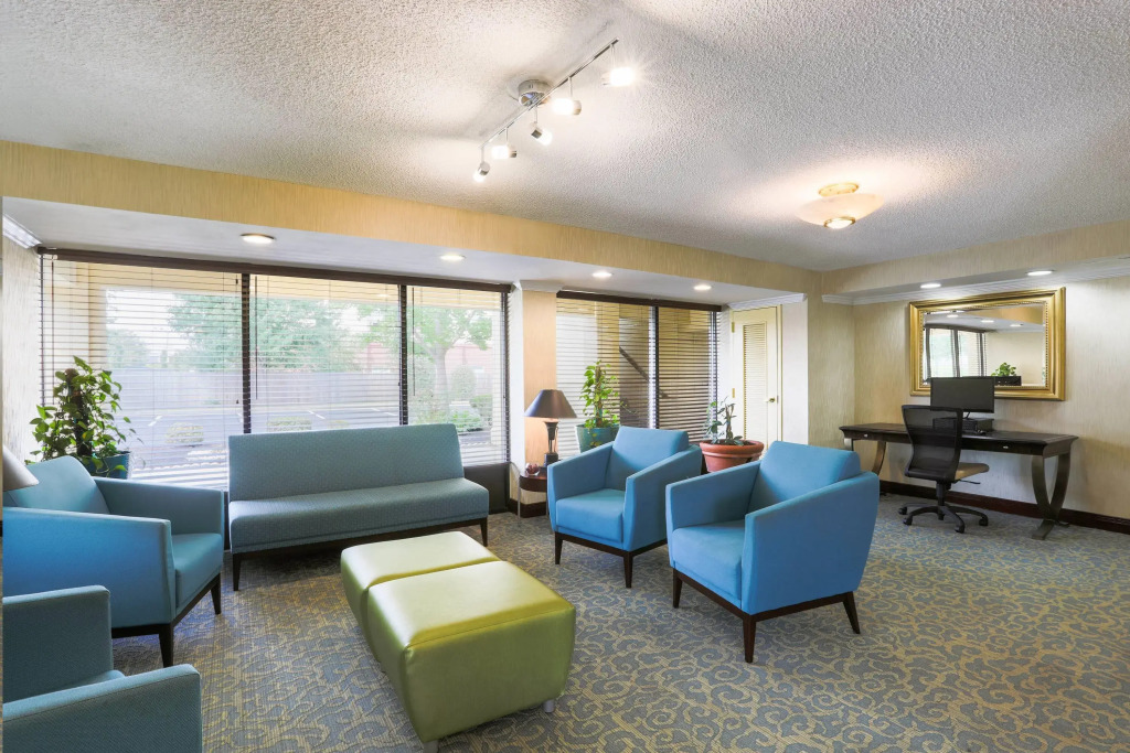 Days Inn by Wyndham Newark Wilmington