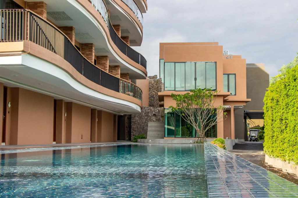 Rachabhura Hotel