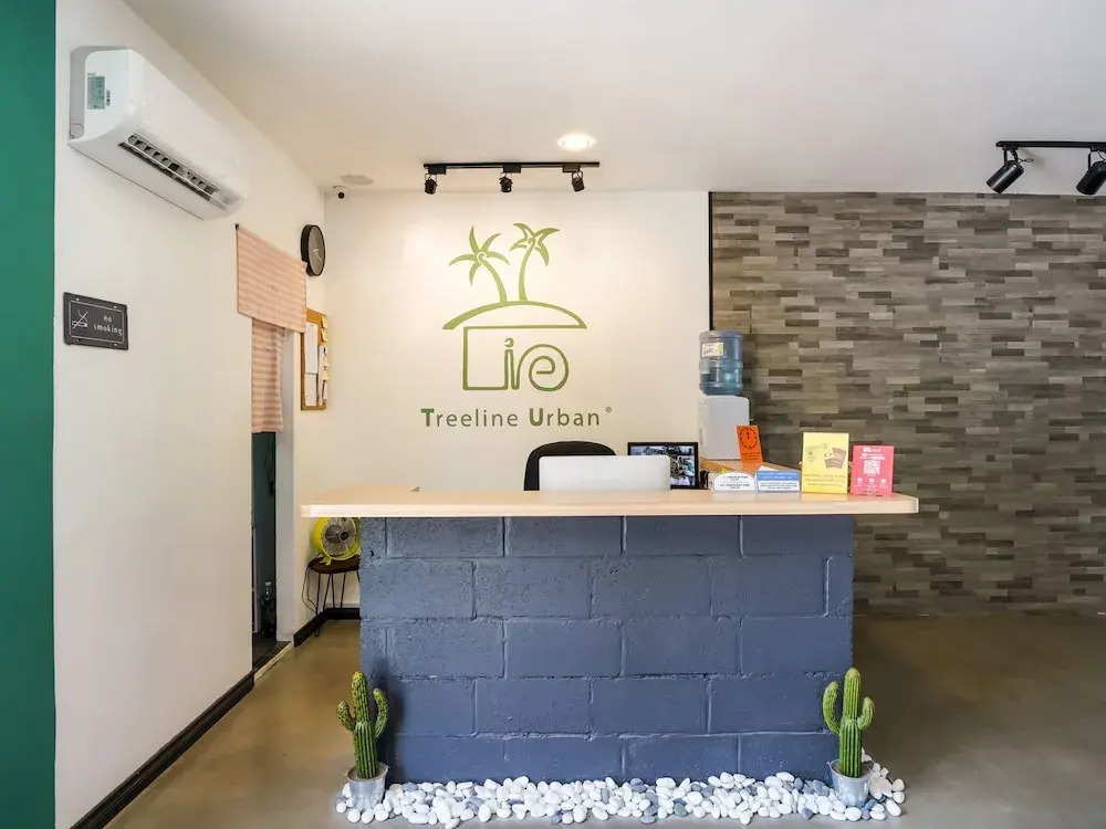 OYO 89603 Treeline Urban Inn