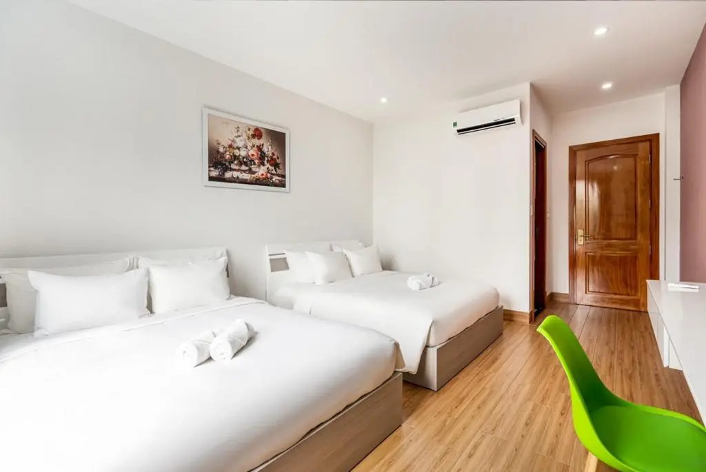 Villa 8PN Nguyễn Hữu Tiến