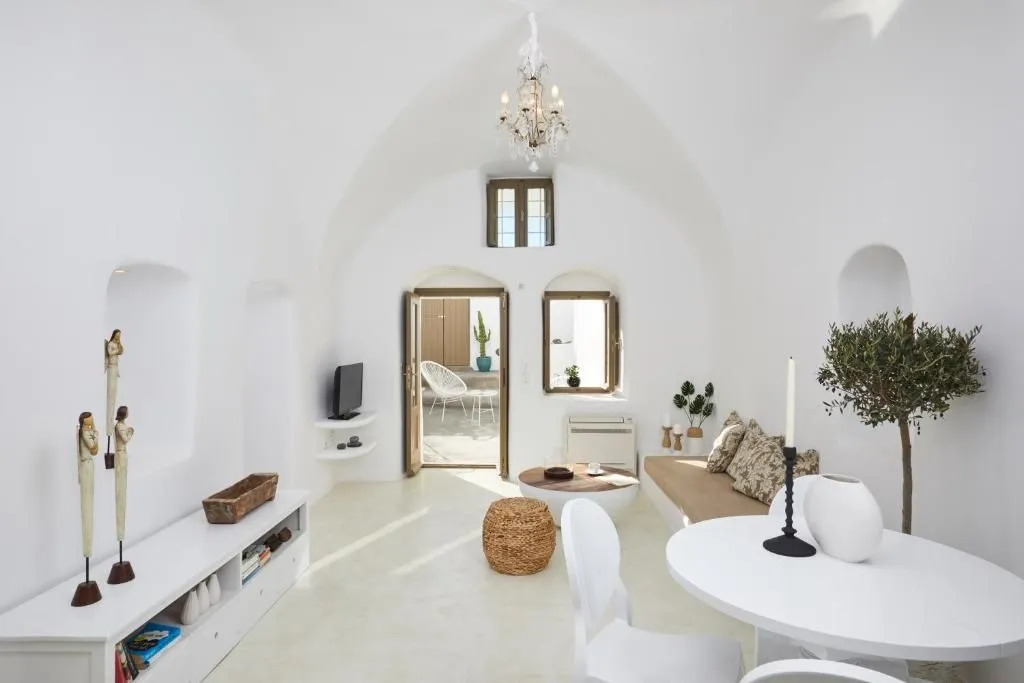 The Small Architect S Villa Santorini
