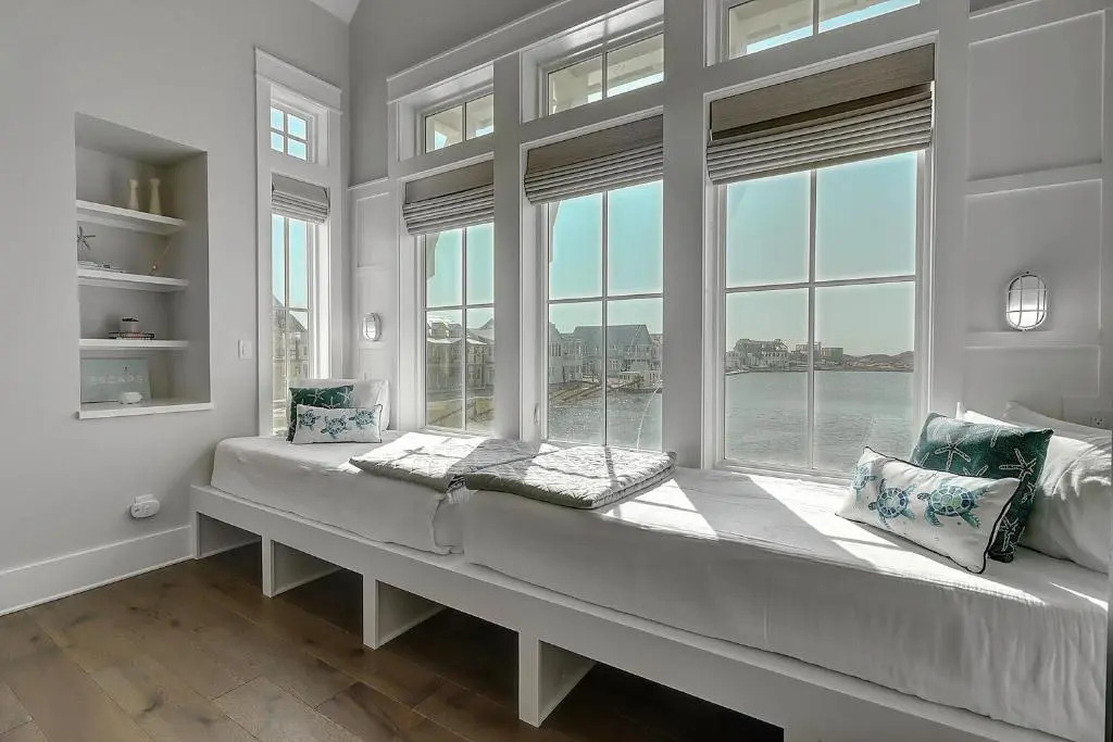 Edgewater Escape 541 SOU