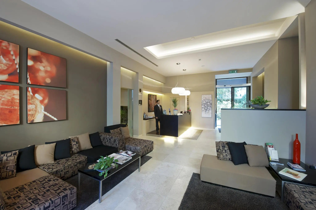 UNAHOTELS Villa dei Platani Foligno