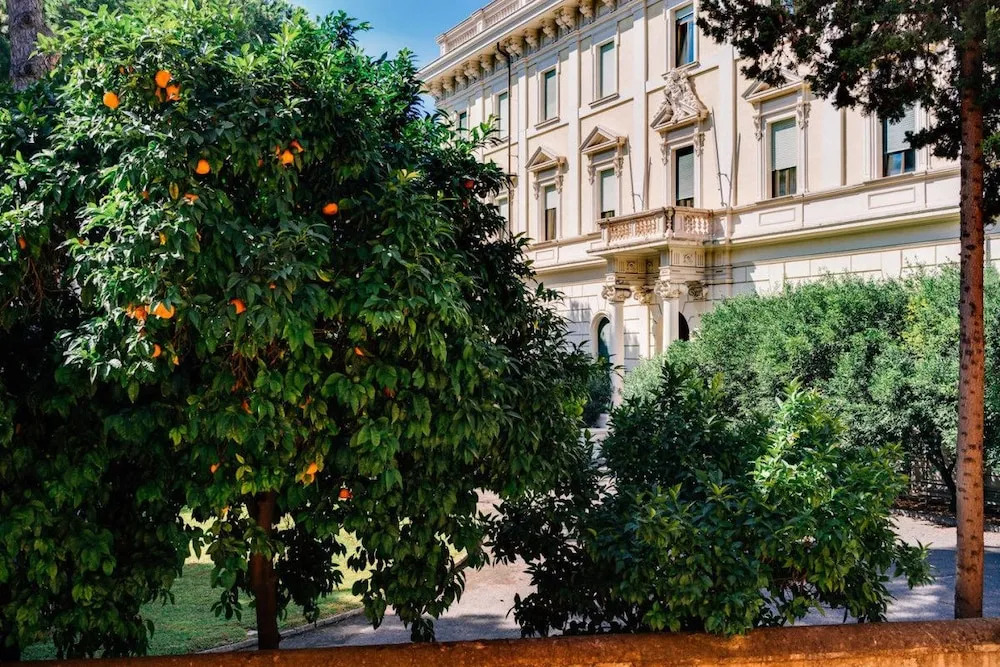 Amazing Flat for 6 People Close to Colosseum