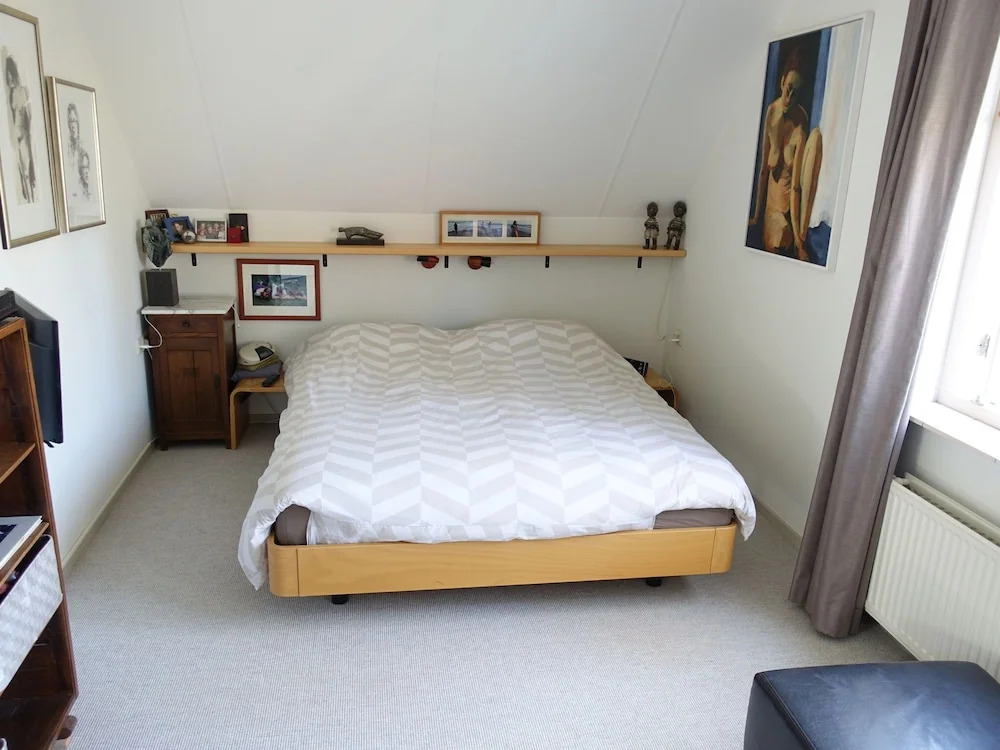 Spacious Villa in Bergen With Garden