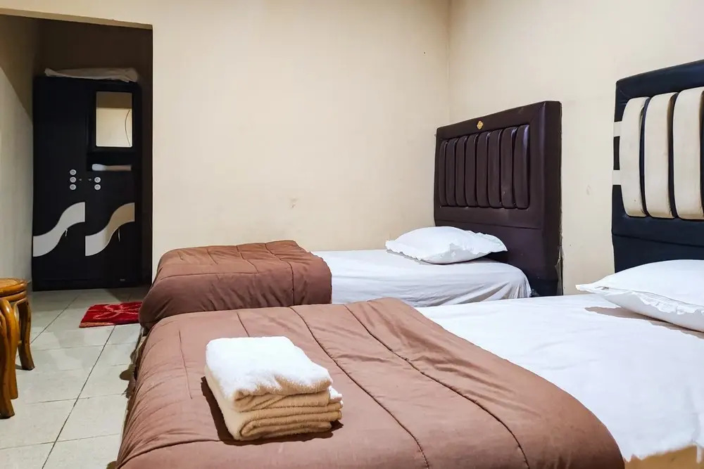 RedDoorz @ Hotel Keluarga Bangko