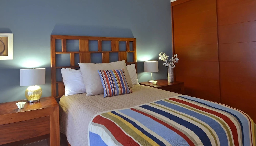 Amura 604-B Alamar - 2 Br Apts
