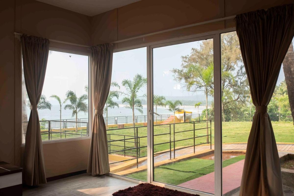 Valukeshwar beach house