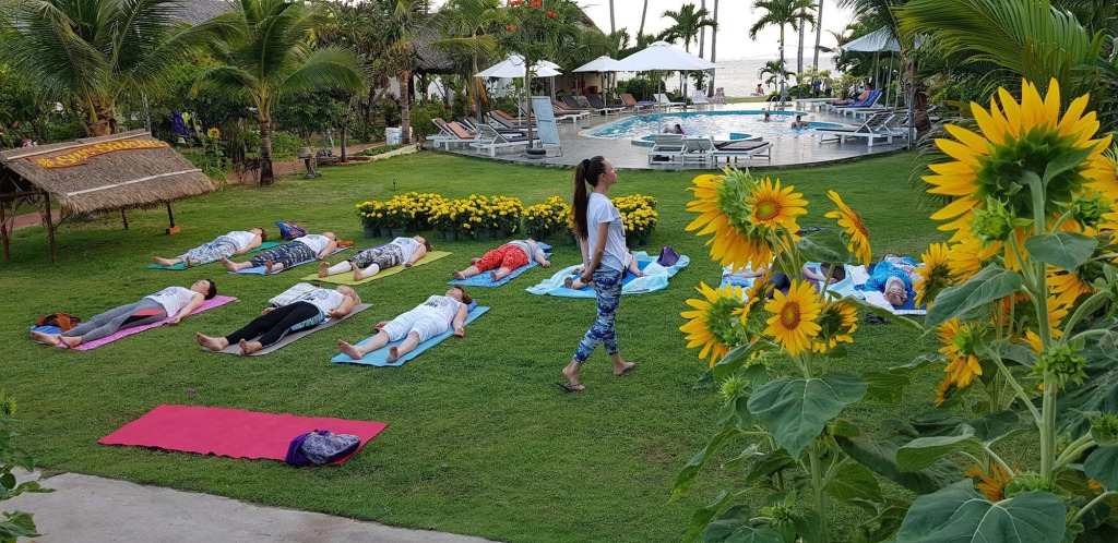Sun & Sands Beach Hotel