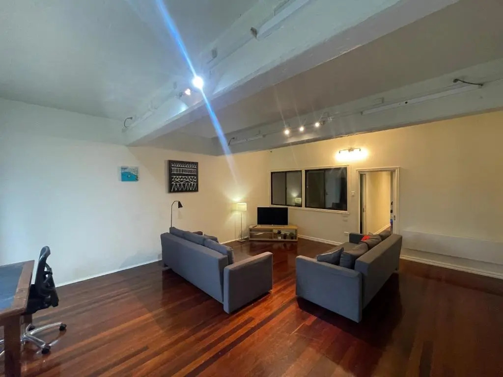 ReadySet Apartments on King