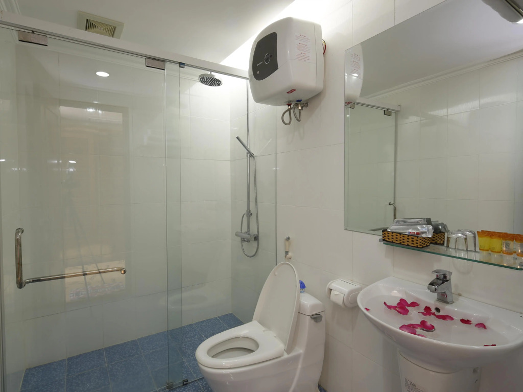 Holiday Central Nha Trang