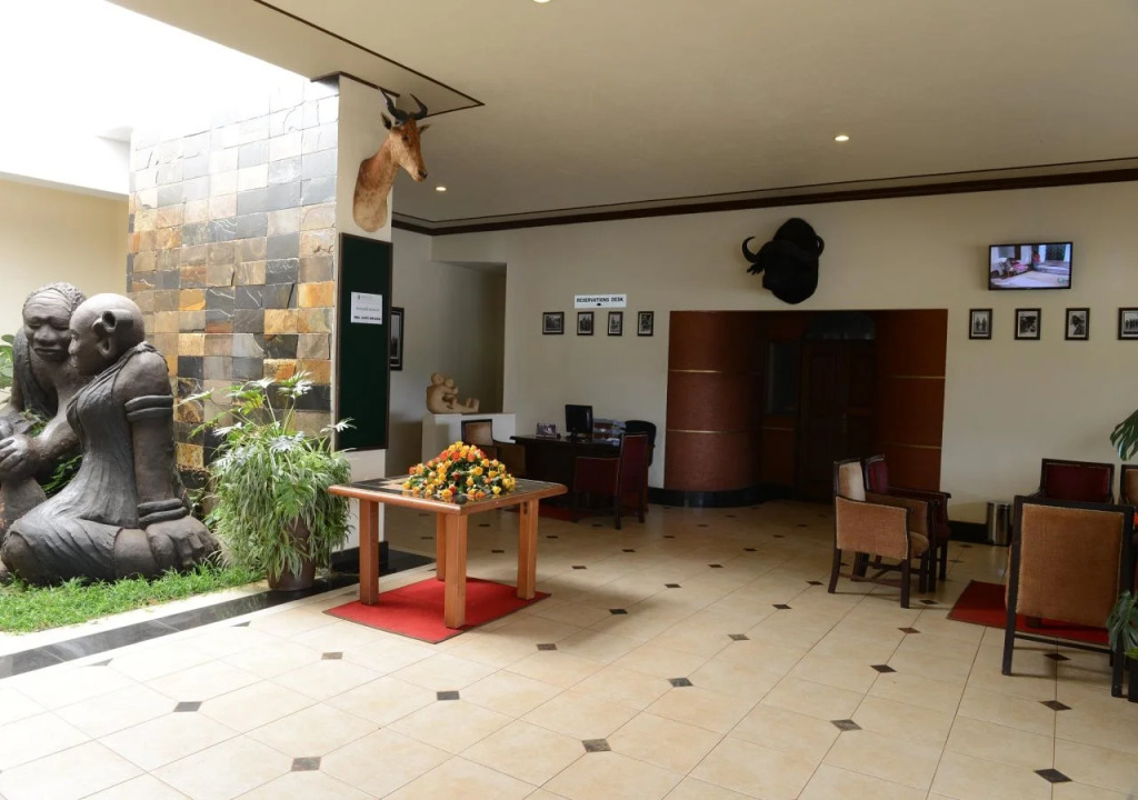 Green Hills Hotel