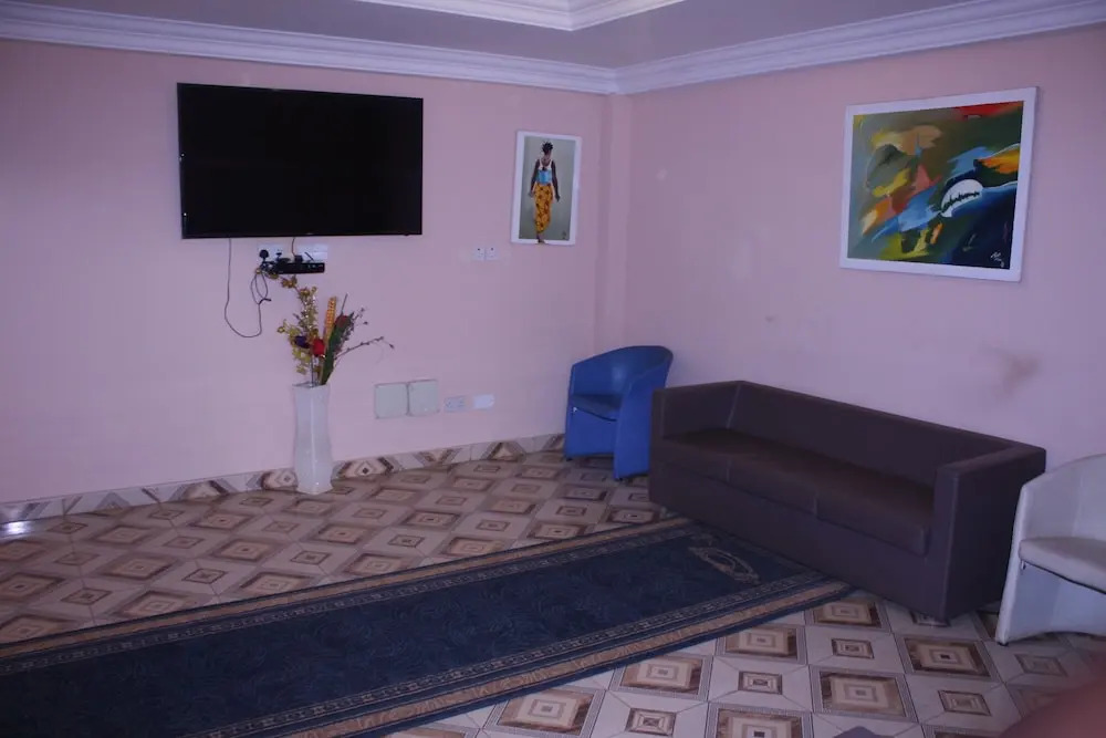 Football Hotel