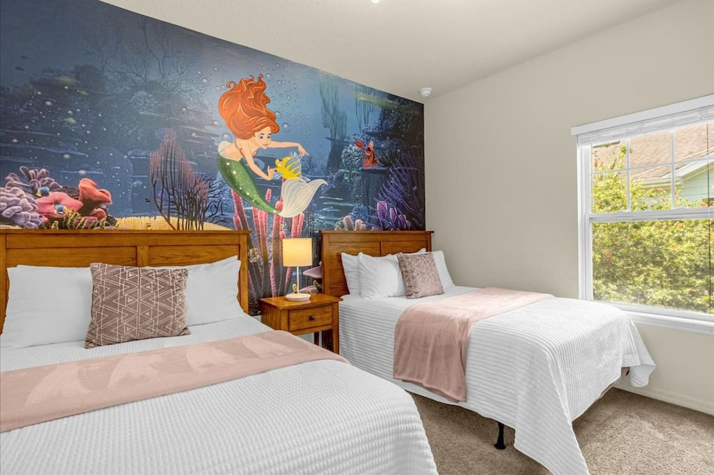 Thematic 4 bdr House Near Disney - 11-105lv
