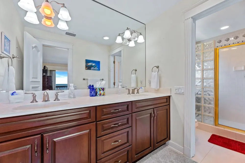 Large Beachfront Deck on Car Free Beach - 5747 S Atlantic