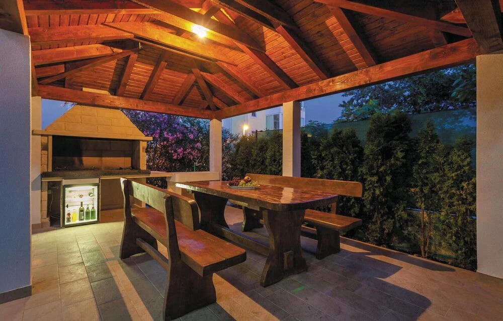 Awesome Home in Kastel Stafilic with Hot Tub, WiFi & 4 Bedrooms