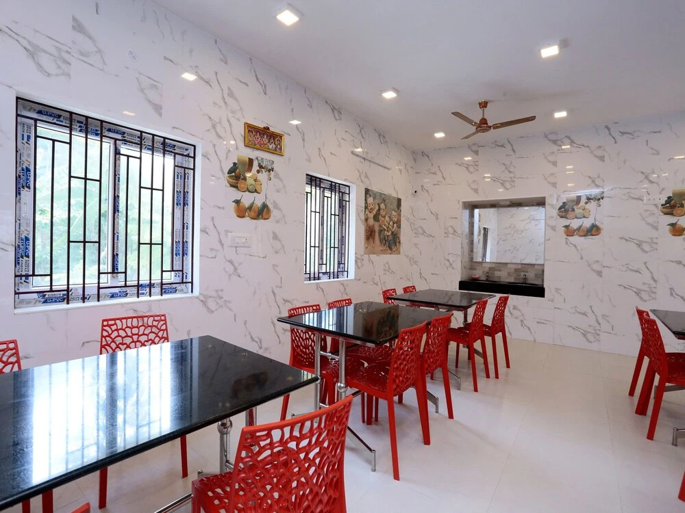 Sri Silver Inn
