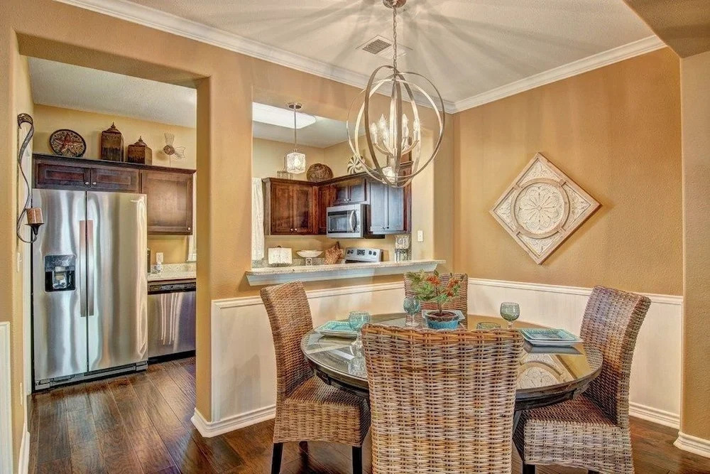 Blondie's Beachhouse - 3 Br Condo