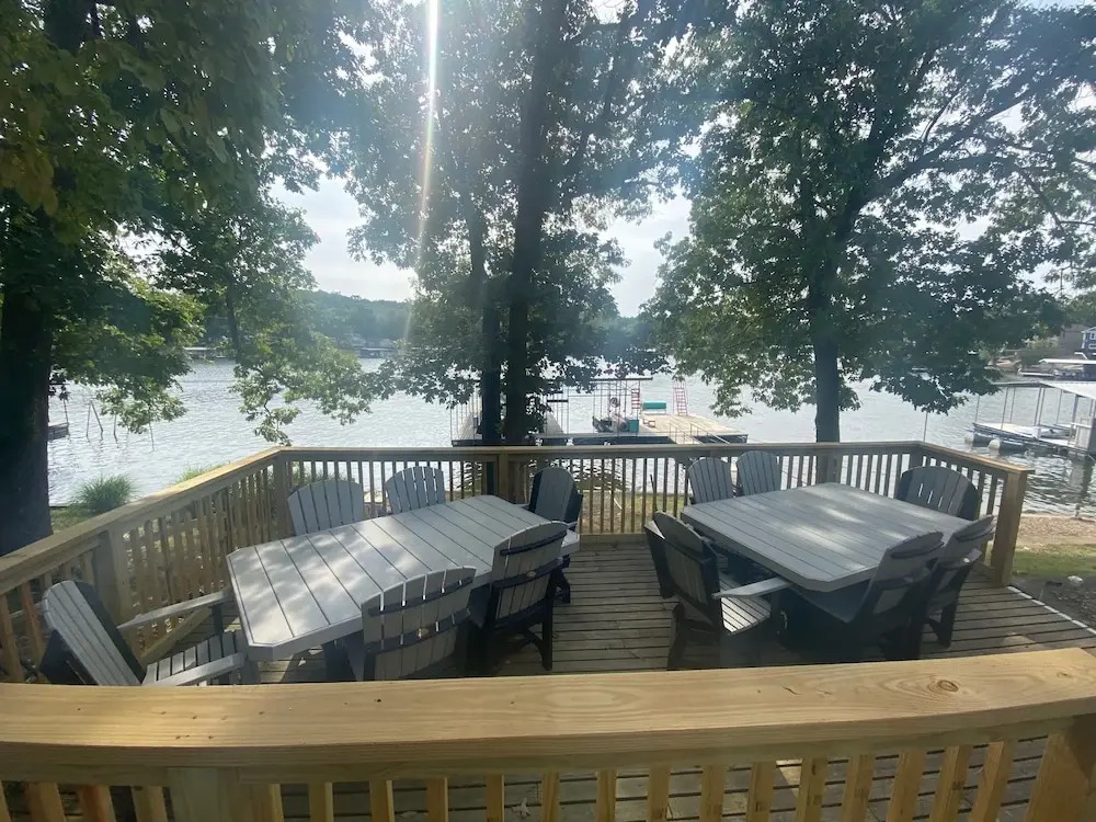 Amazing Lake Experiences! Private Hot Tub, Aamazing Dock, Firepit & Two Layers of Decks