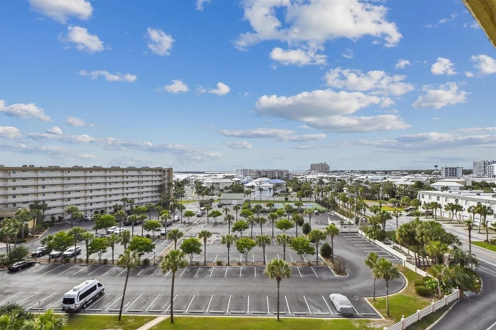 Inlet Reef 619 is a Stunning Sunset View 3 bedroom by RedAwning