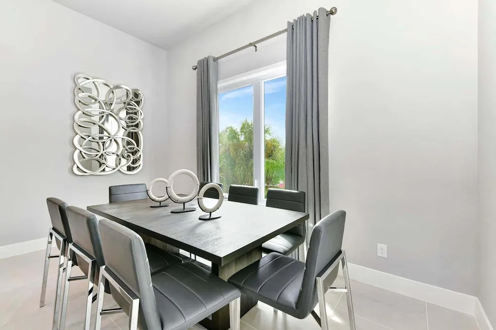 Private Condo, Ideal for Groups, Duplex 238