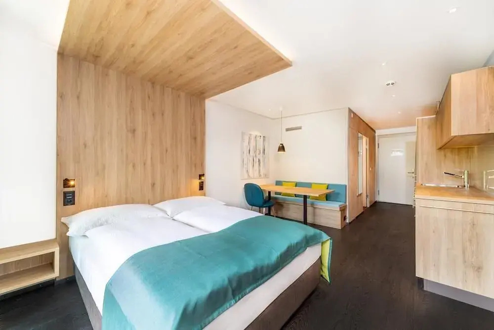 Hotel sleep&stay - Self Check-in
