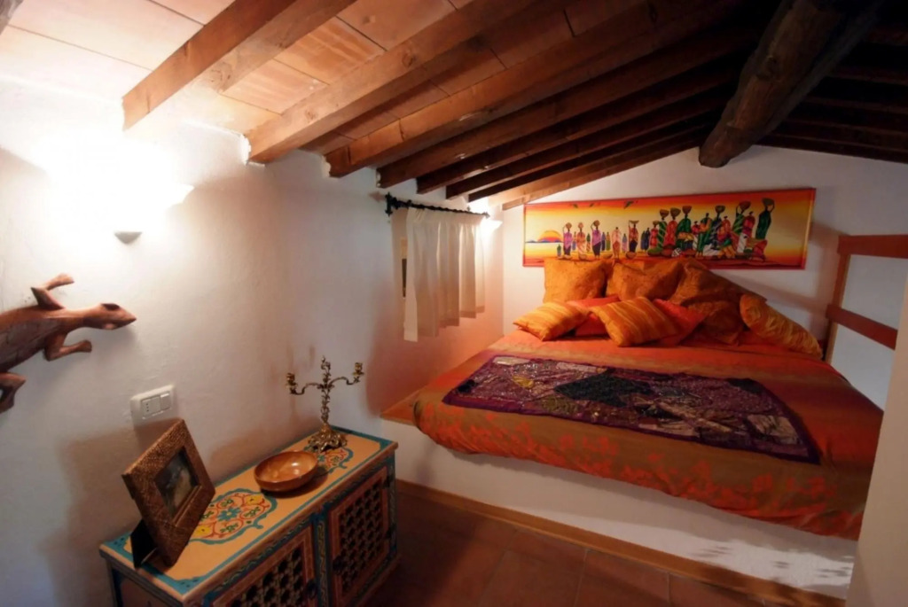 Incredible Villa Palmaiola overlooking the Gulf, Pool and large open spaces-VILLA PALMAIOLA