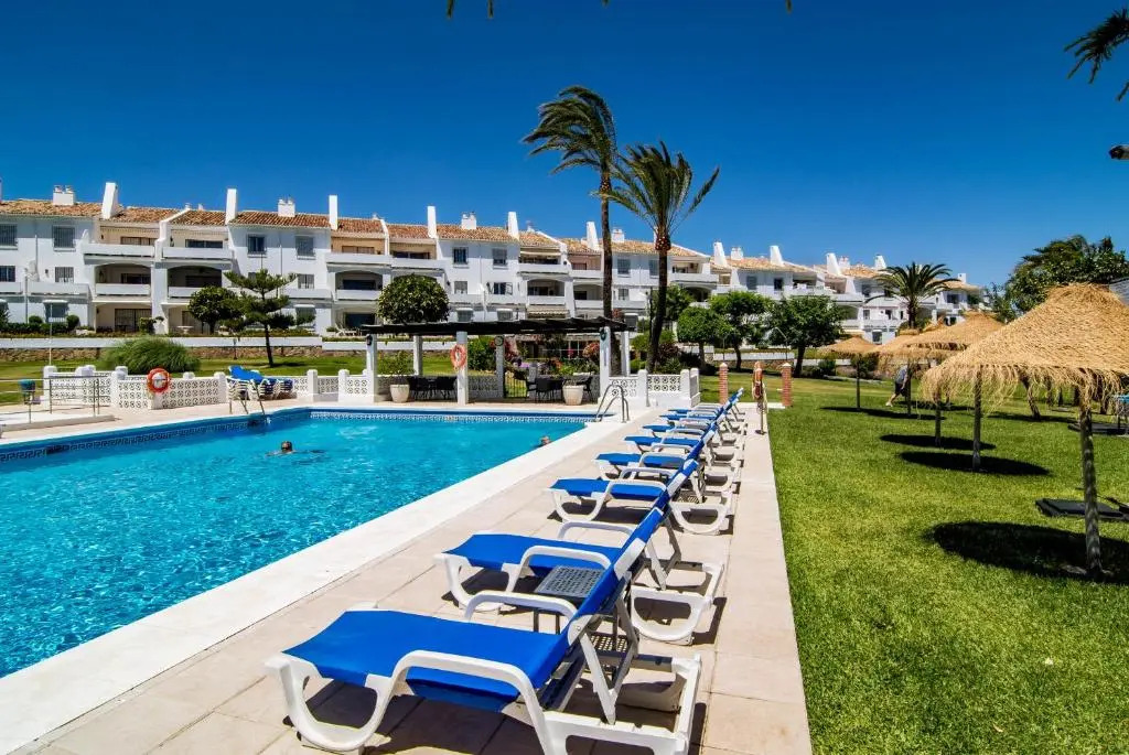 MA2- Sea views, walking distance to Puerto Banus