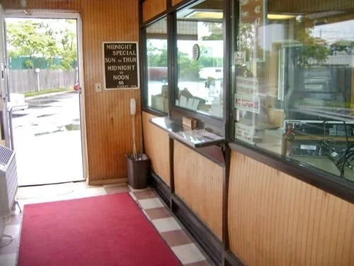 Plantation Motel