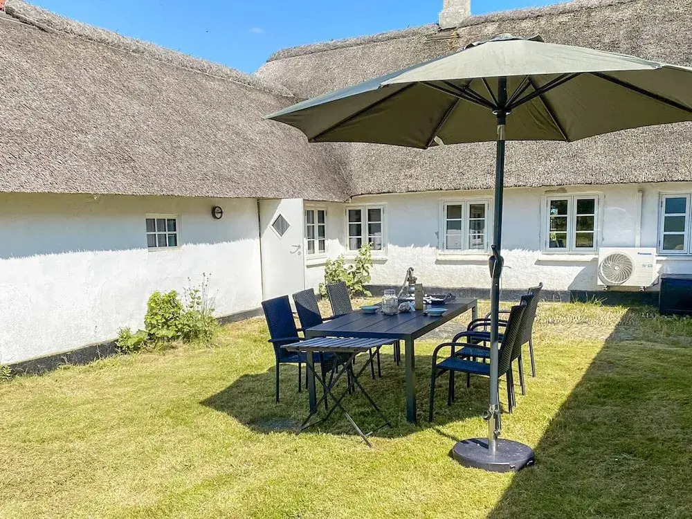 9 Person Holiday Home in Tim