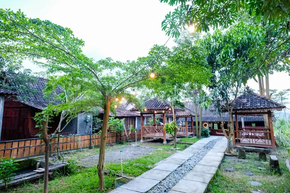 Pondok Daun D Martin Mitra RedDoorz near UMY