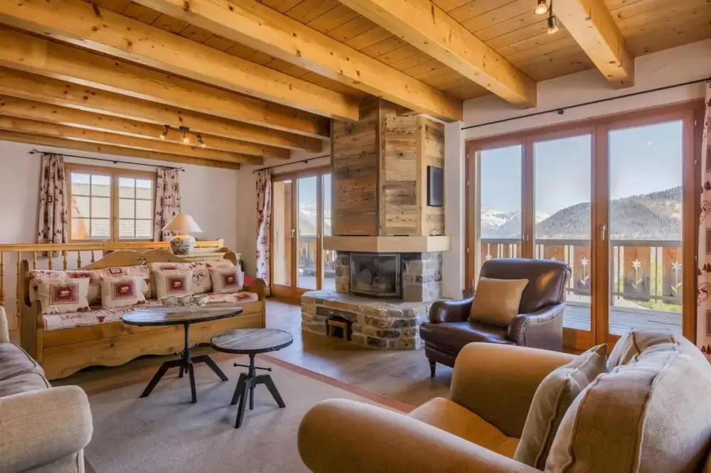 Luxury 10 pax Chalet With Incredible Views Garage