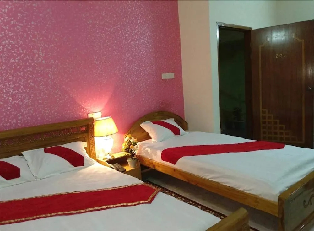 Hotel Farmis Garden