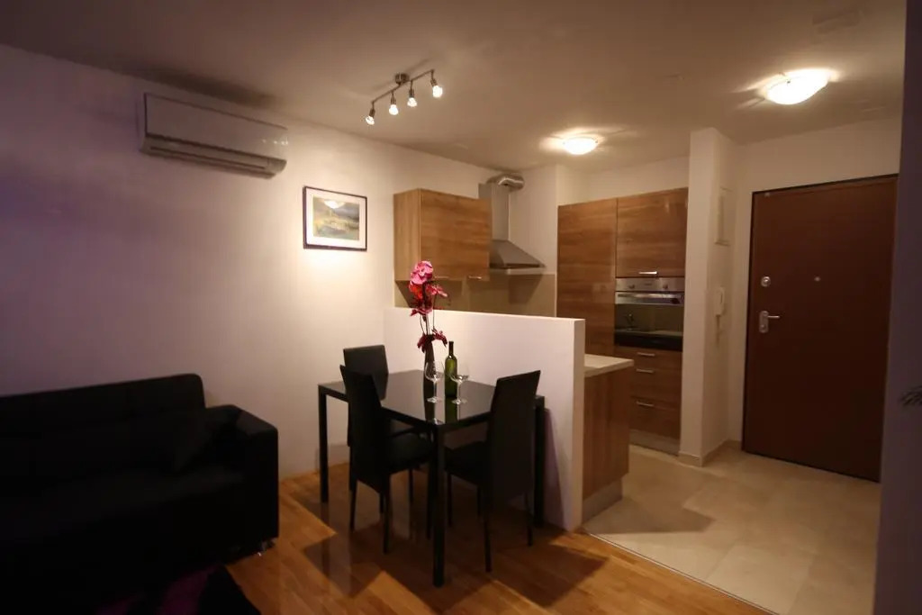 Apartments Maja