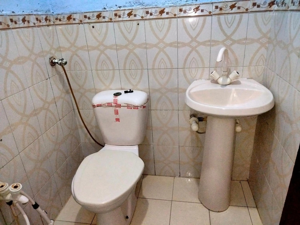 Entire Furnished Two bedrooms Apartment Ground Floor with kitchen
